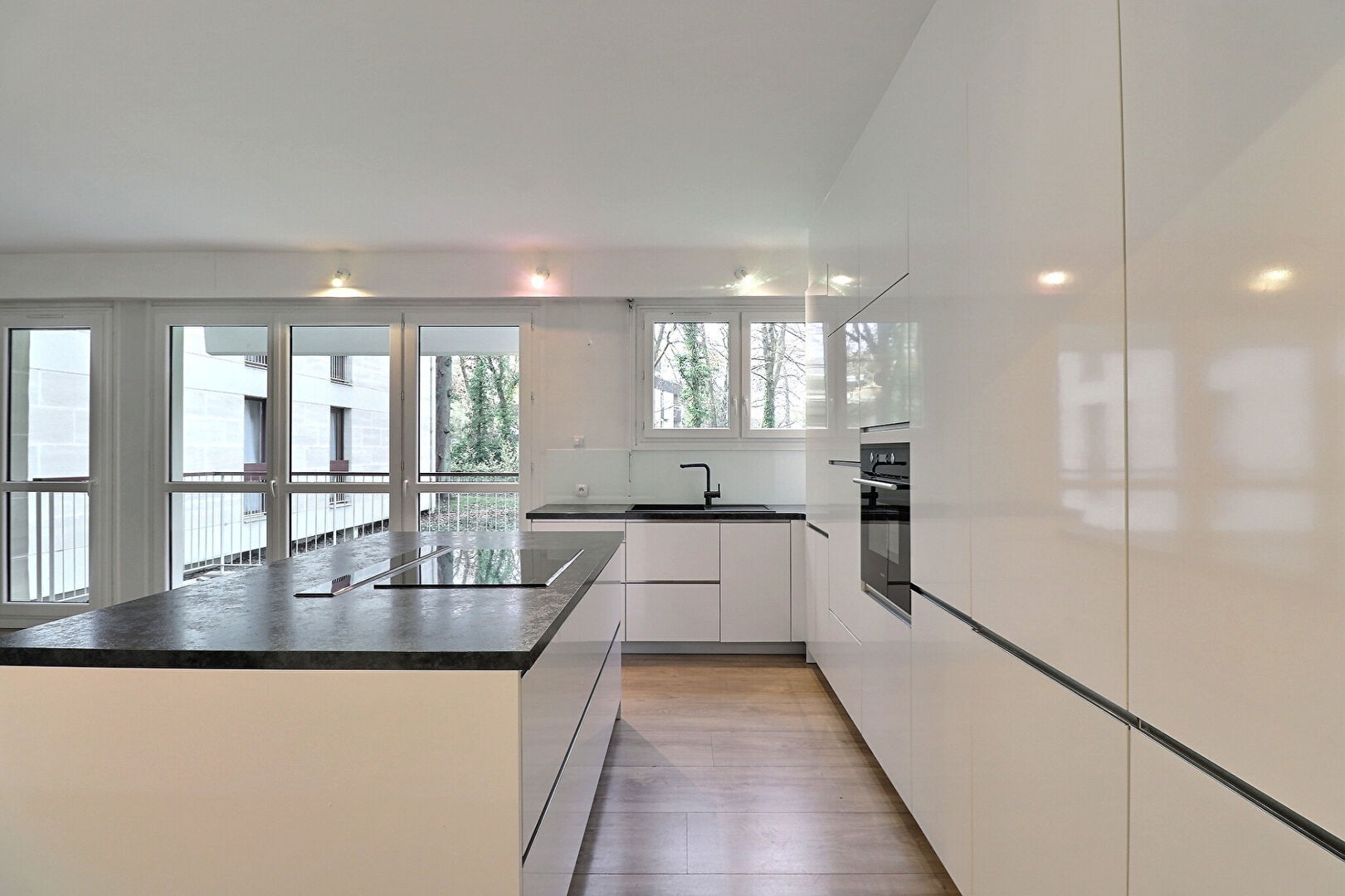 Appartement MAISONS LAFFITTE (78600) 5 pi&egrave;ces 140.00 m&sup2;