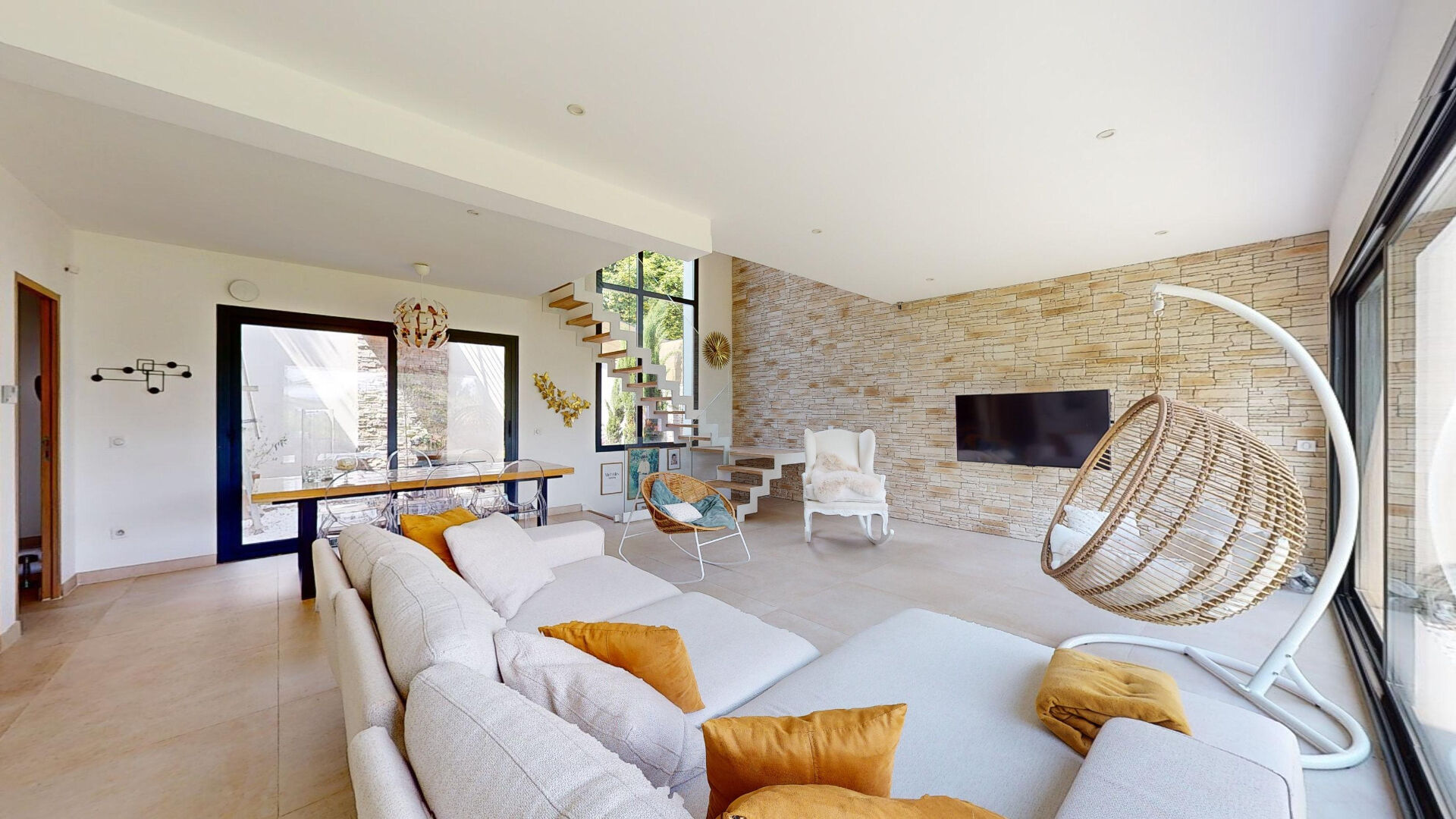 Maison LE MESNIL LE ROI (78600) 7 pi&egrave;ces 205.00 m&sup2;