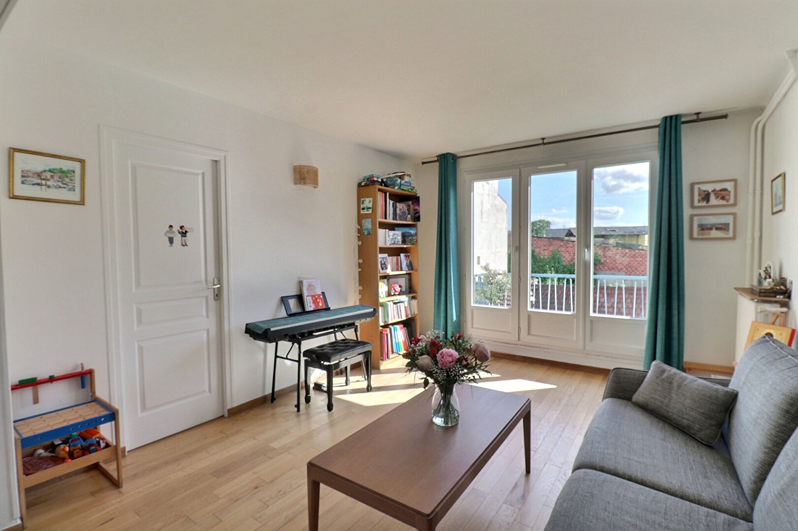 à 3 km de Sartrouville 399 000 € Appartement 4 pièces , 2 chambres 65.49 m² Avec balcon Voir le bien