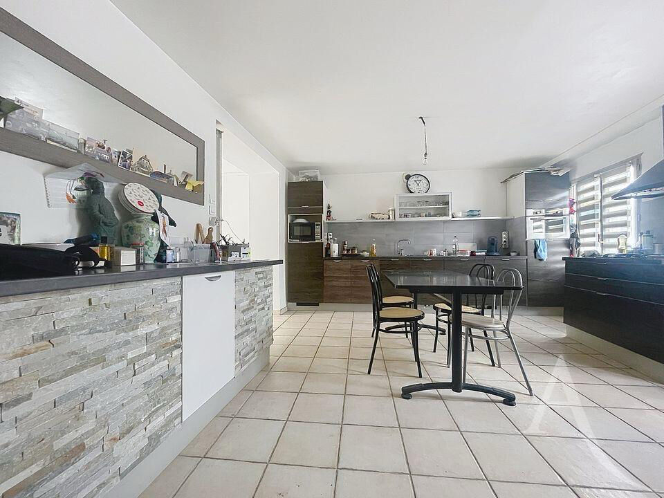 Maison MANTES LA JOLIE (78200) 6 pi&egrave;ces 138.00 m&sup2;