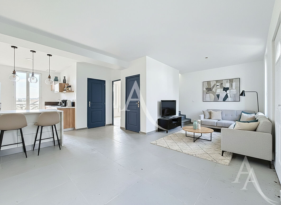 Limay (78) 259 000 € Maison 6 pièces , 4 chambres 100.00 m² Avec jardin