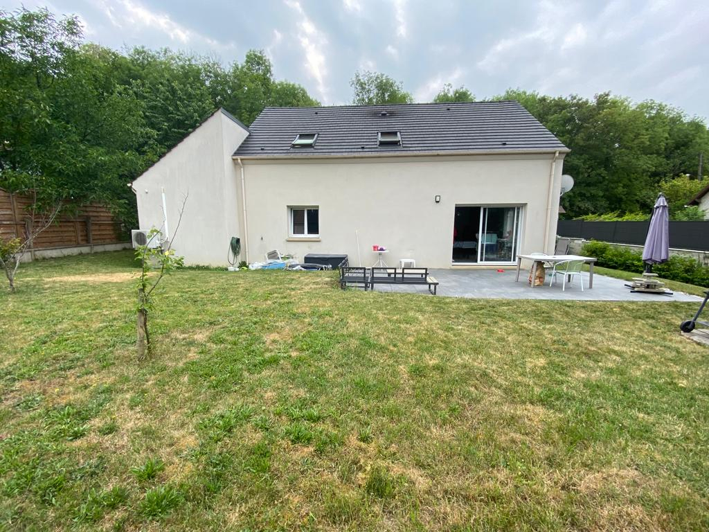 Maison JUZIERS (78820) 8 pièces 142.00 m²