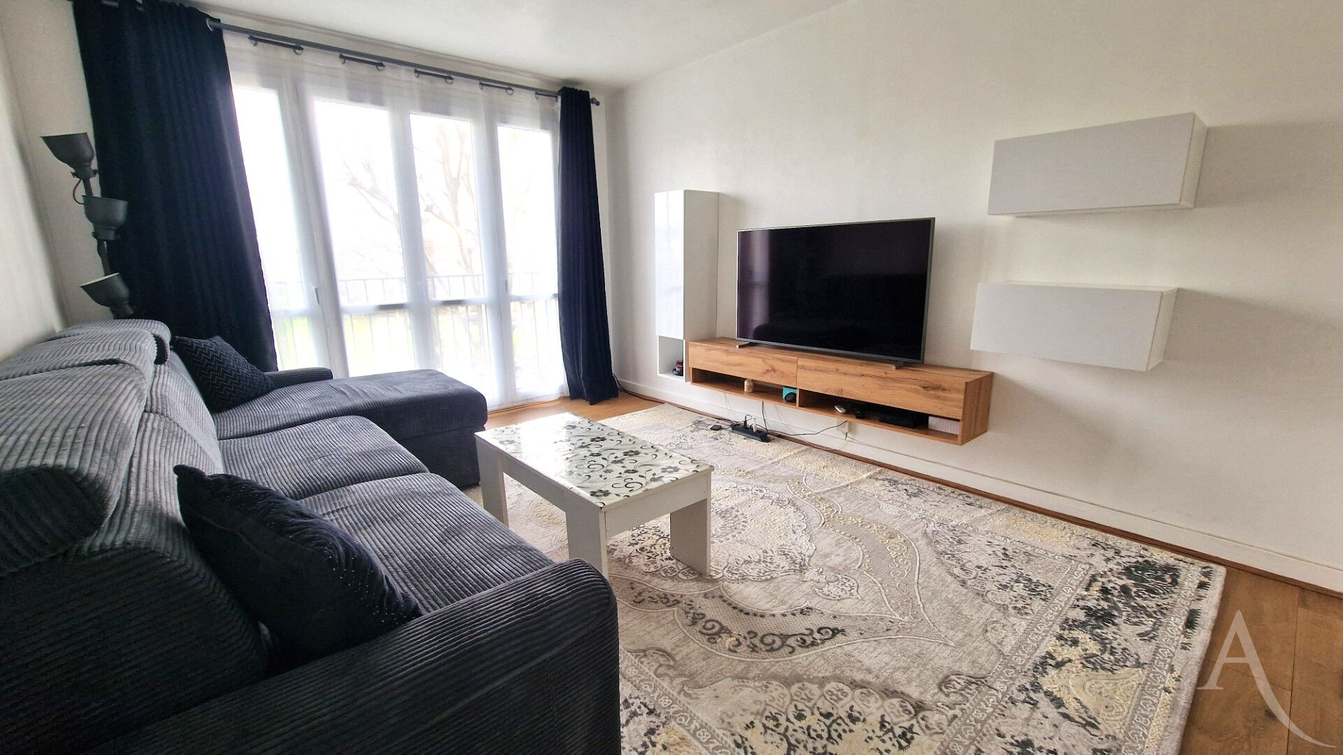 Appartement MANTES LA JOLIE (78200) 2 pi&egrave;ces 49.70 m&sup2;