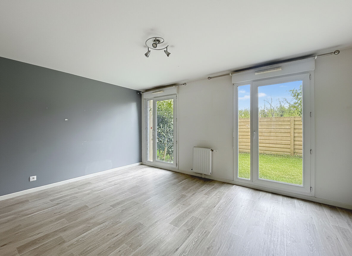 Appartement AUBERGENVILLE (78410) 1 pi&egrave;ce 31.00 m&sup2;