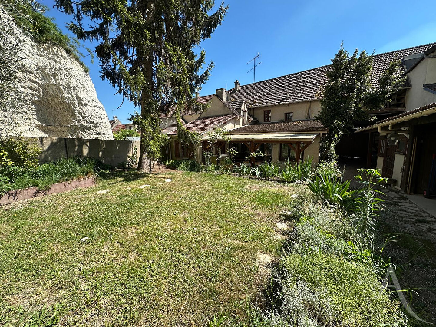 Maison MOUSSEAUX SUR SEINE (78270) 6 pièces 148.00 m²