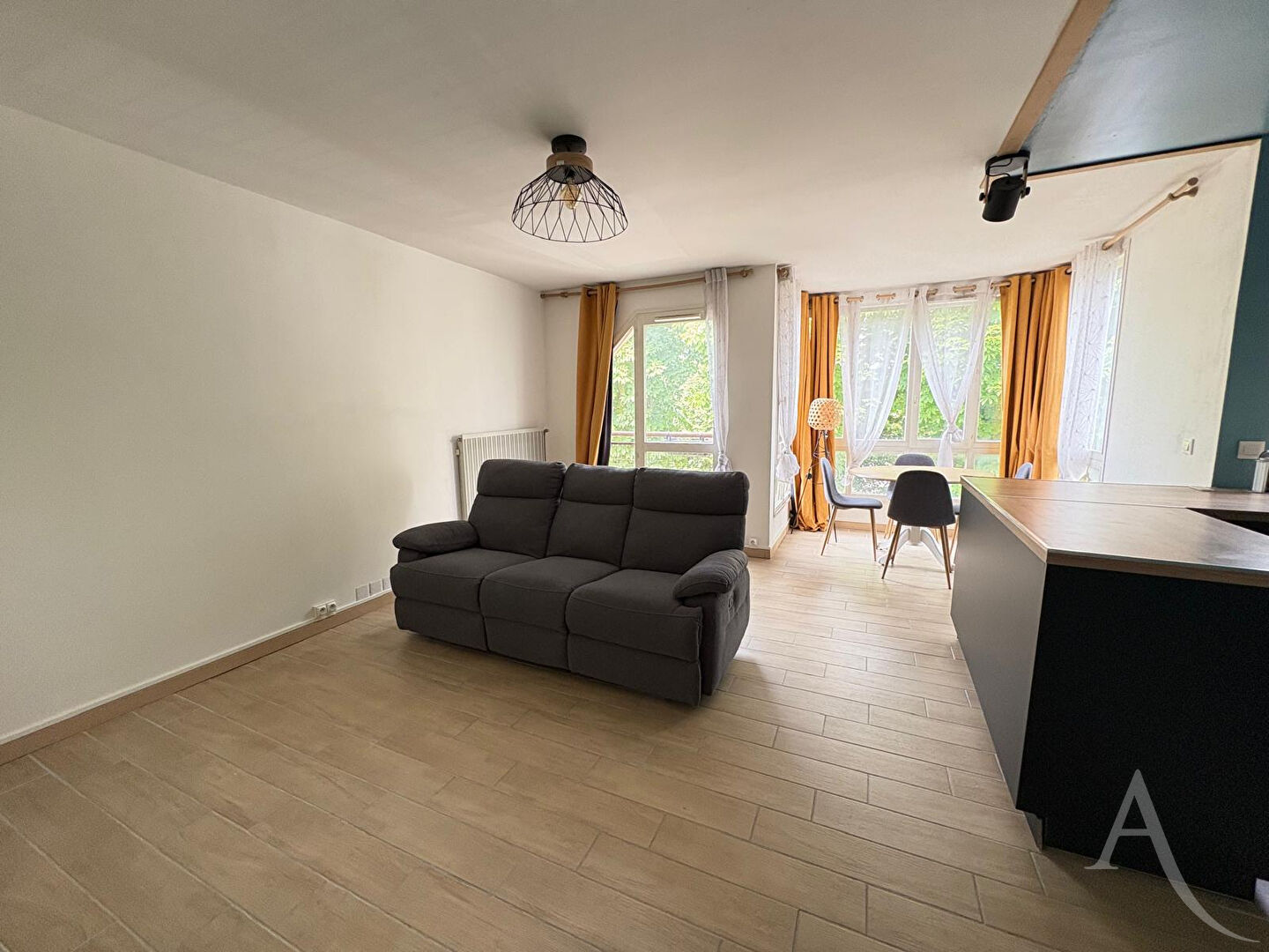 Appartement MANTES LA JOLIE (78200) 2 pièces 51.32 m²