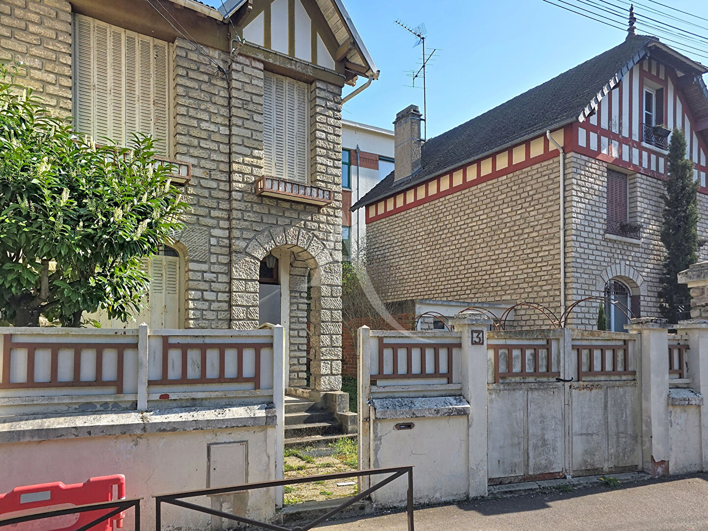 Maison MANTES LA JOLIE (78200) 3 pi&egrave;ces 75.00 m&sup2;