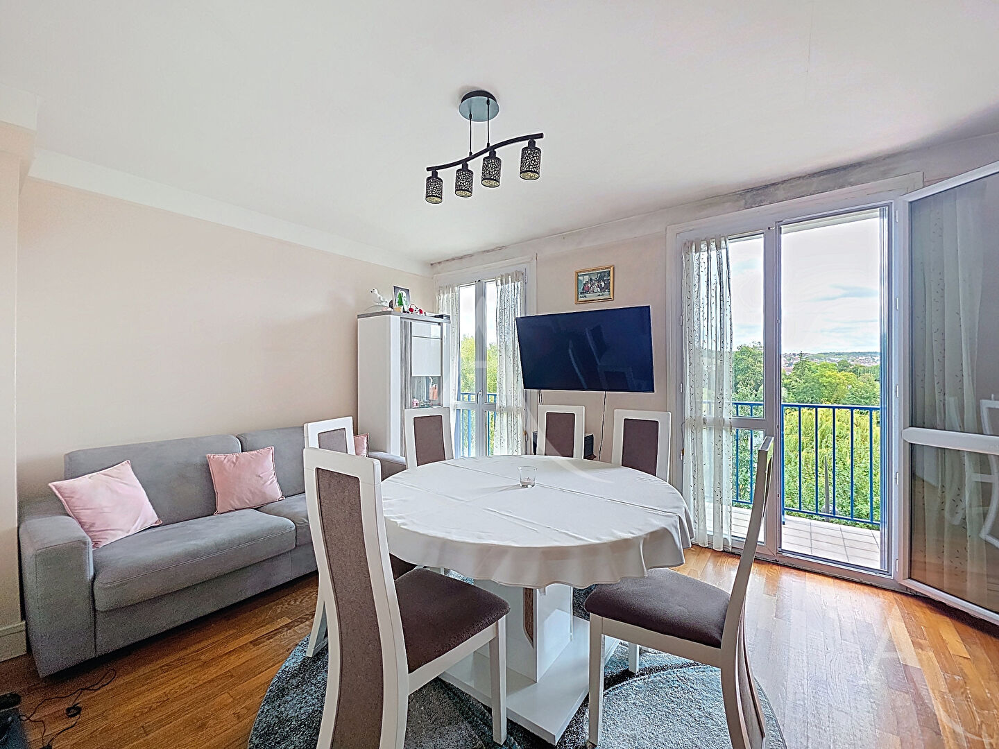 Appartement MANTES LA JOLIE (78200) 2 pièces 54.90 m²