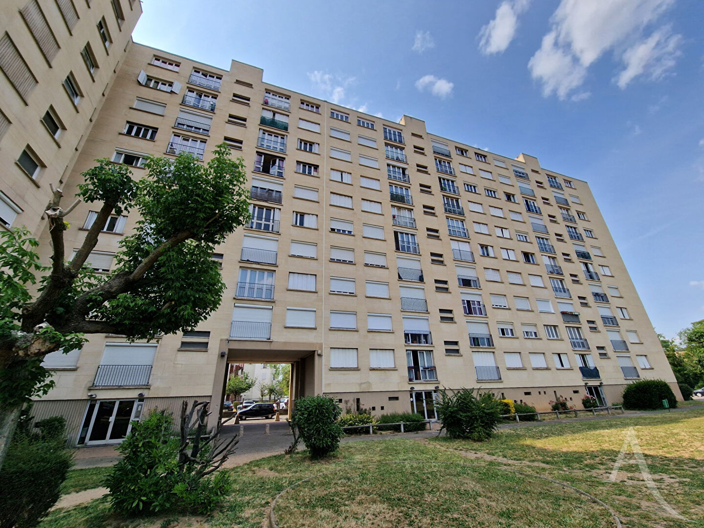 Appartement MANTES LA JOLIE (78200) 3 pi&egrave;ces 57.00 m&sup2;