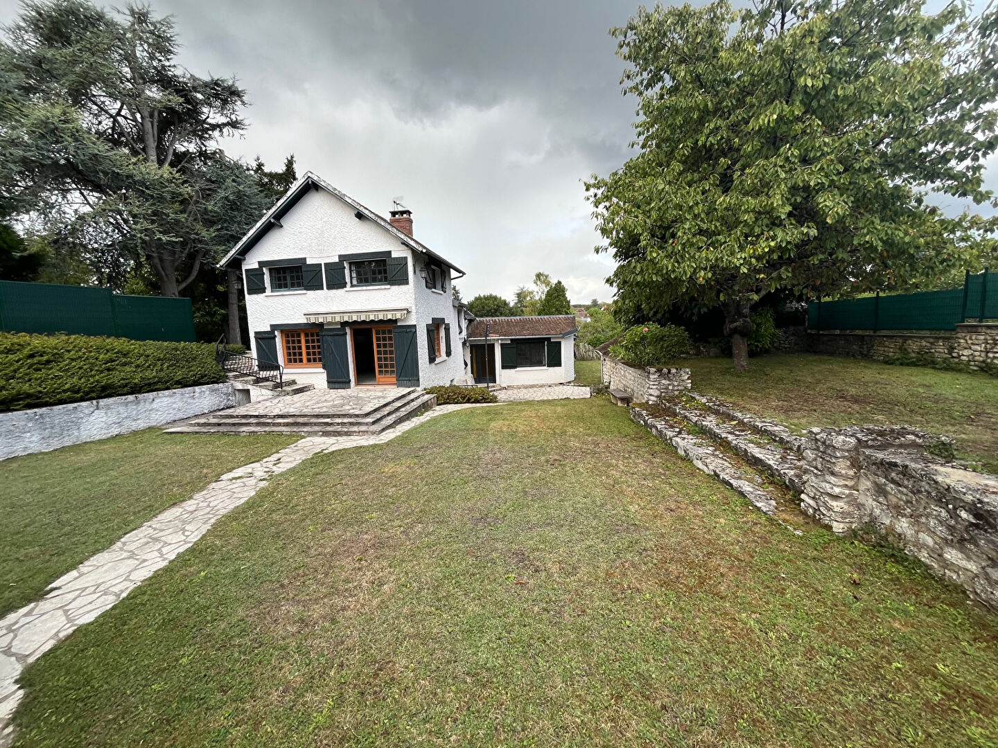 Maison FOLLAINVILLE DENNEMONT (78520) 5 pièces 166.00 m²