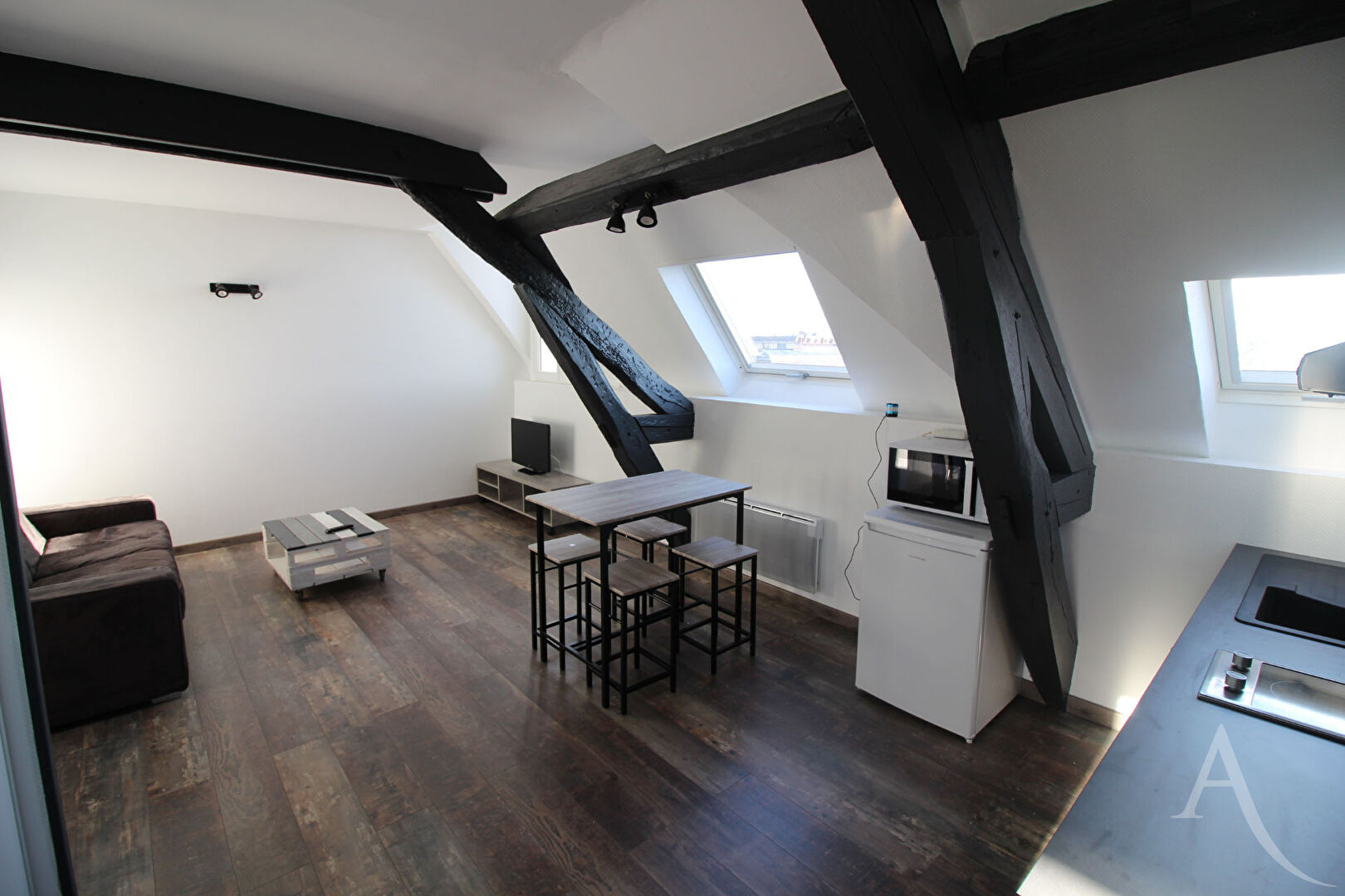 Appartement MANTES LA JOLIE (78200) 1 pièce 27.12 m²