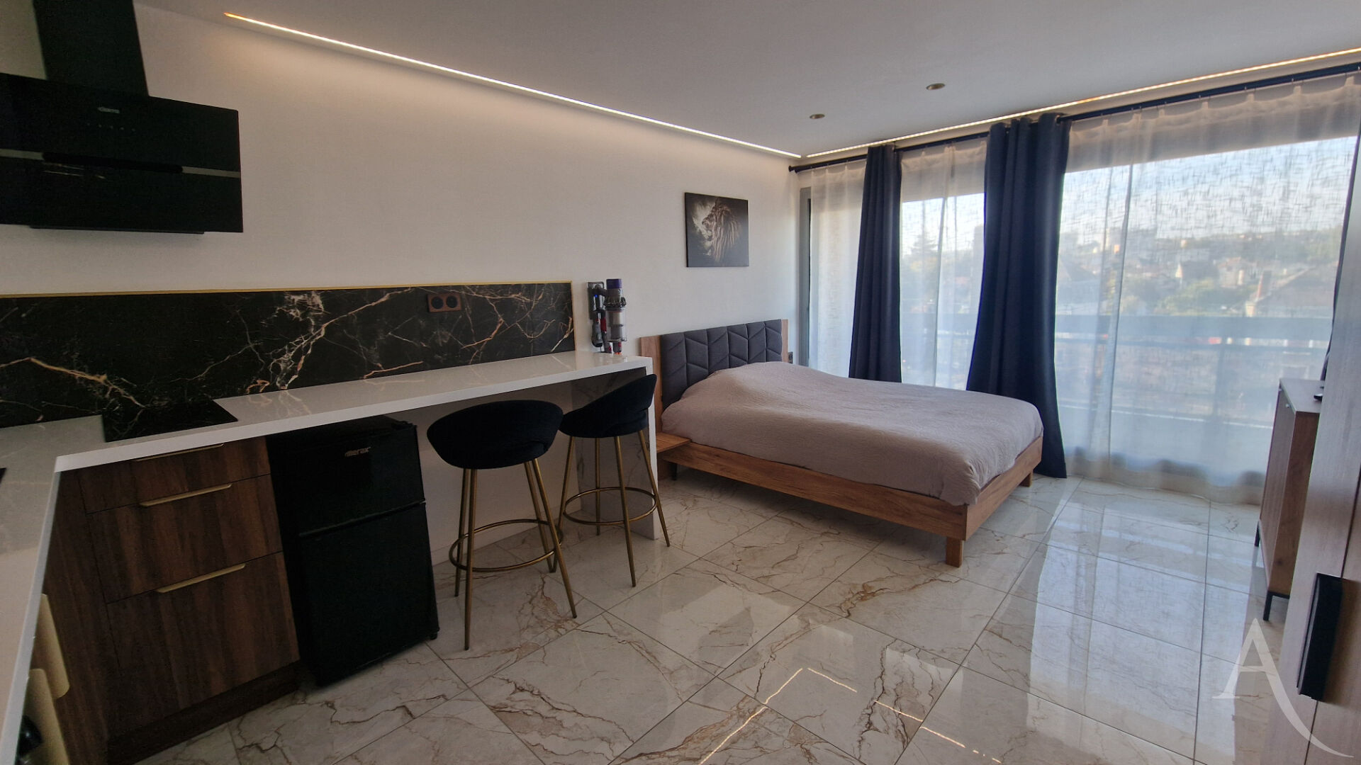 Appartement MANTES LA JOLIE (78200) 1 pièce 24.35 m²