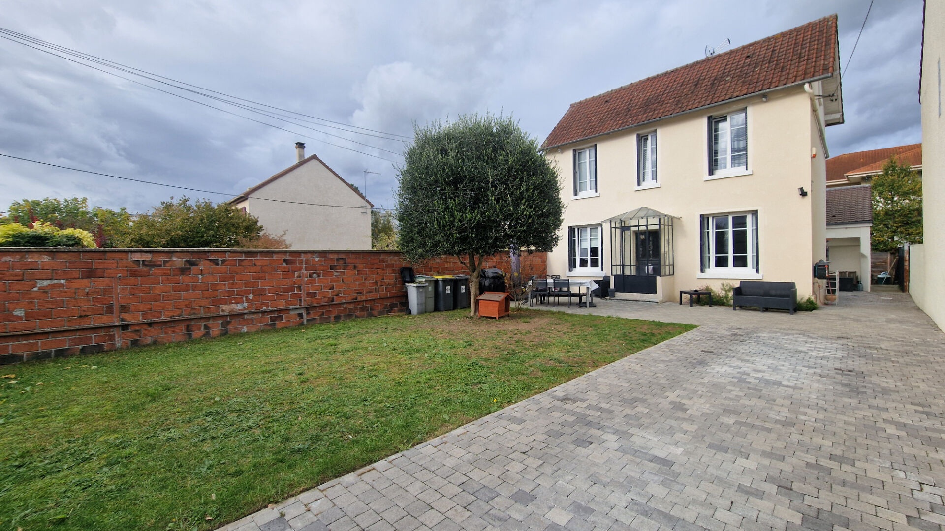 Maison MANTES LA JOLIE (78200) 6 pièces 115.00 m²