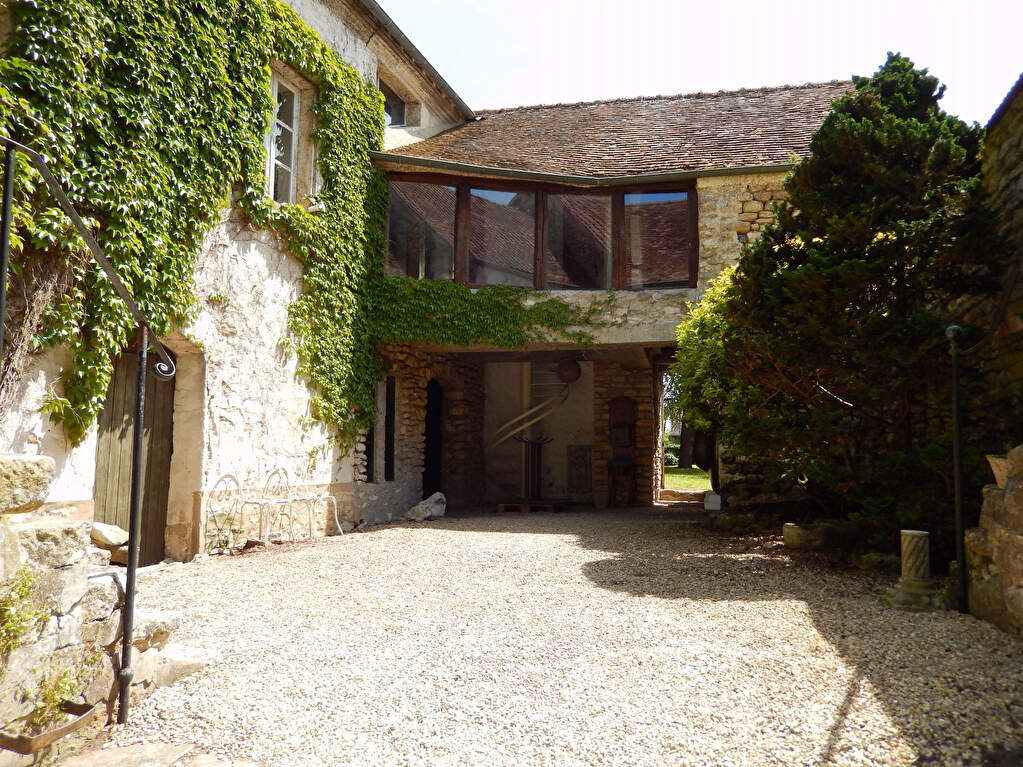 Maison FOLLAINVILLE DENNEMONT (78520) 8 pi&egrave;ces 215.00 m&sup2;