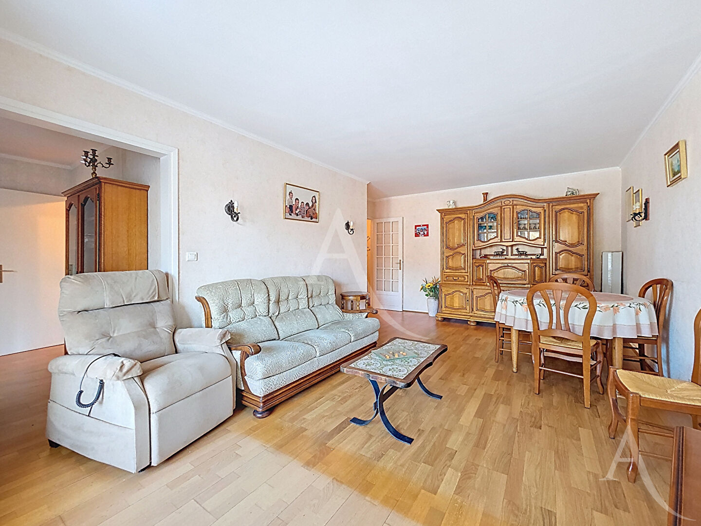 Appartement MANTES LA JOLIE (78200) 4 pi&egrave;ces 74.00 m&sup2;