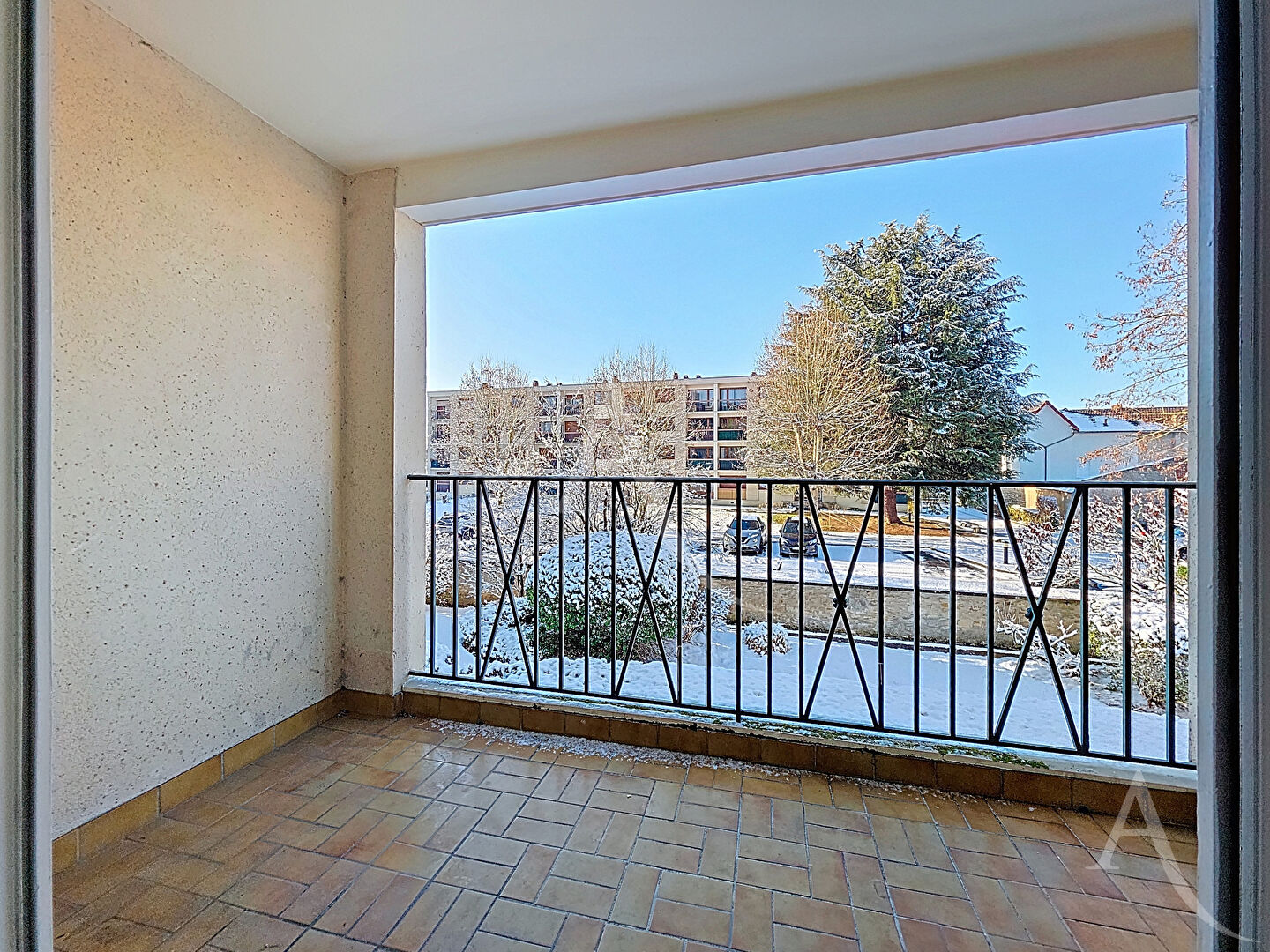 Appartement MANTES LA JOLIE (78200) 4 pi&egrave;ces 74.00 m&sup2;