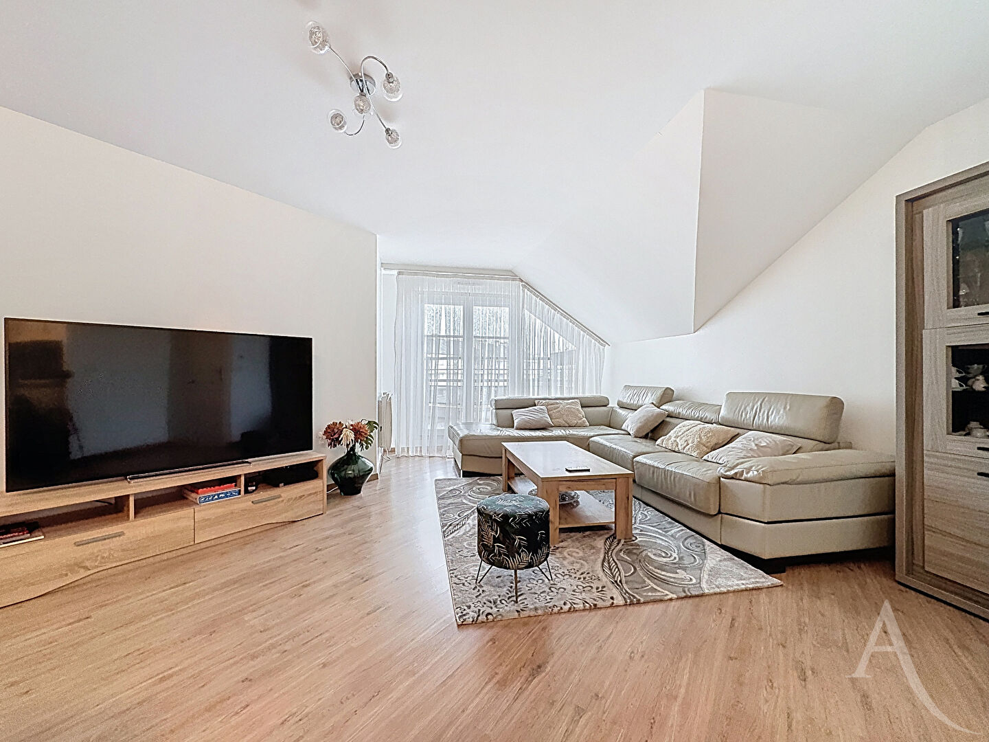 Appartement MANTES LA JOLIE (78200) 4 pi&egrave;ces 84.72 m&sup2;