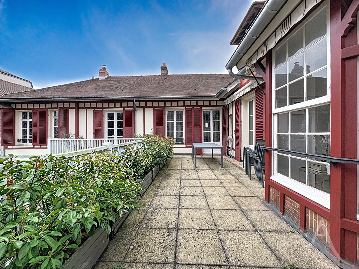 Maison MANTES LA JOLIE (78200) 6 pi&egrave;ces 342.05 m&sup2;