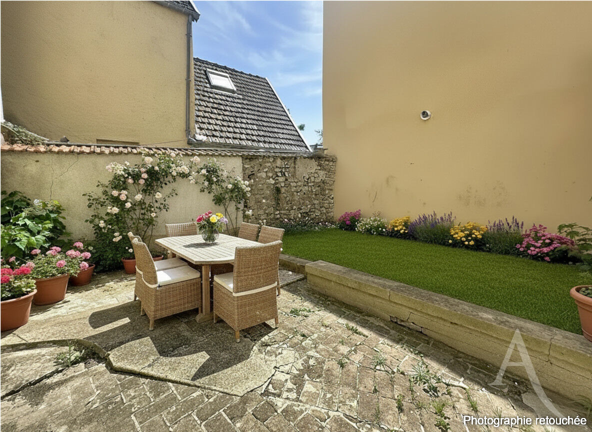 Rosny-sur-Seine (78) Exclusif 740 € / mois cc Appartement 2 pièces , 1 chambre 29.00 m² Avec terrasse Voir le bien