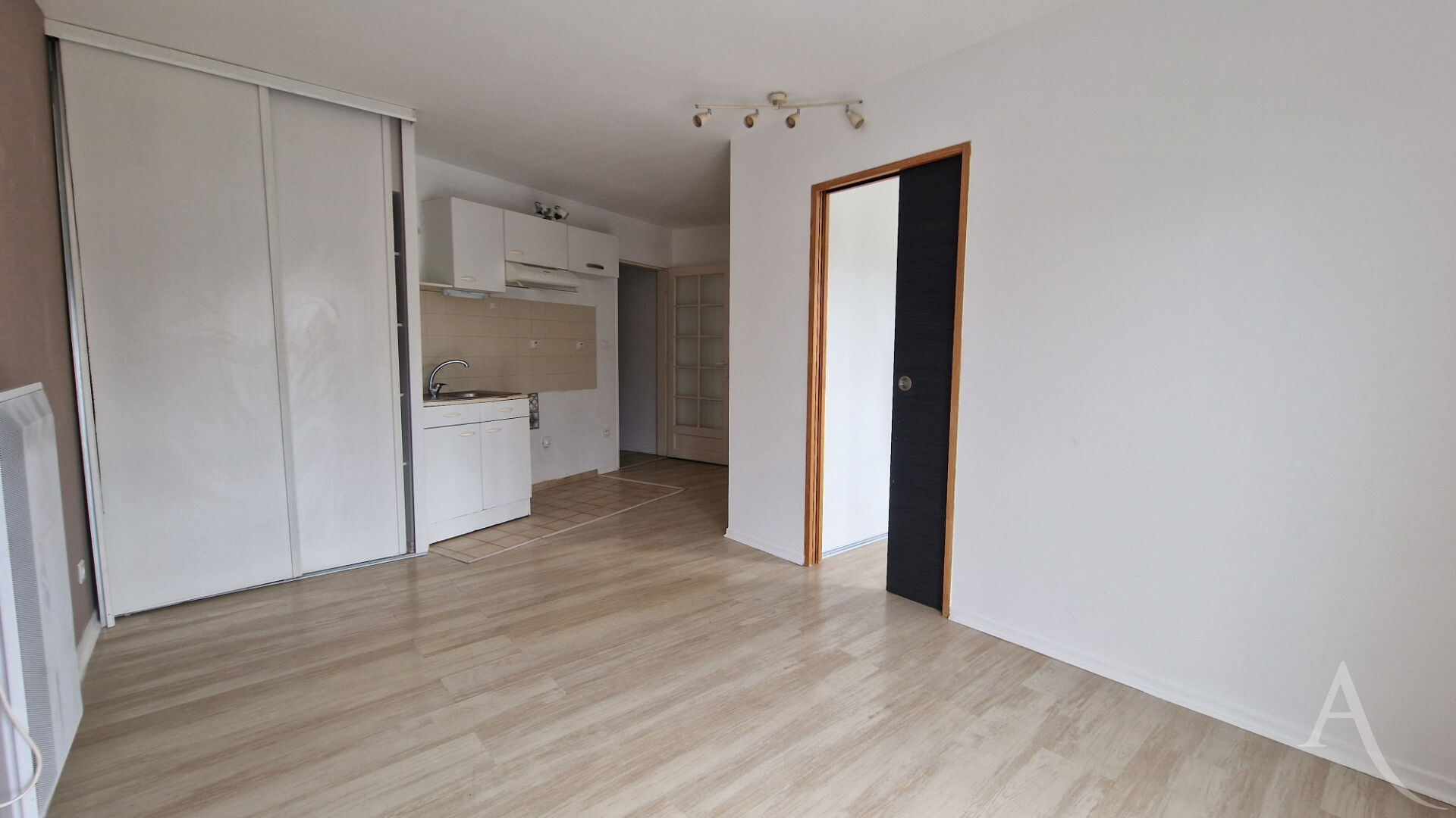 Appartement MANTES LA JOLIE (78200) 2 pi&egrave;ces 32.07 m&sup2;
