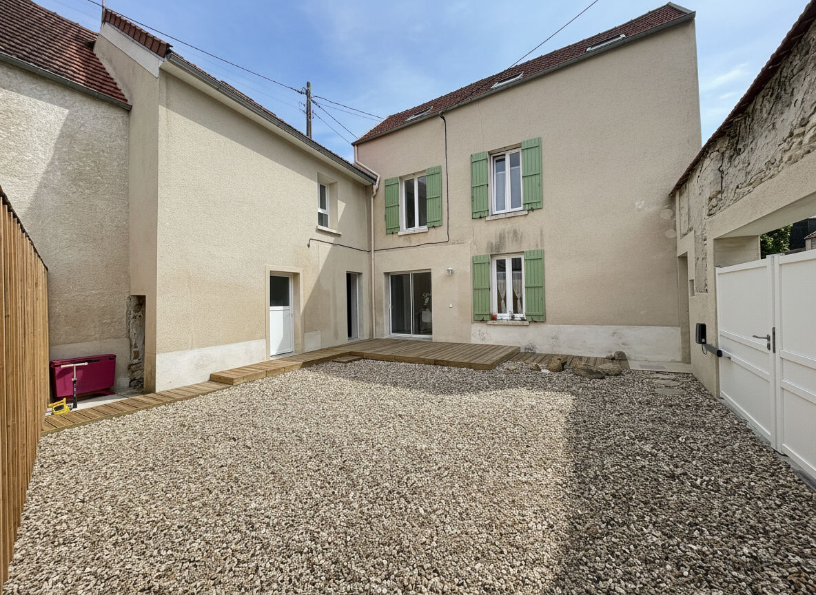 Maison GUERNES (78520) 5 pi&egrave;ces 146.00 m&sup2;
