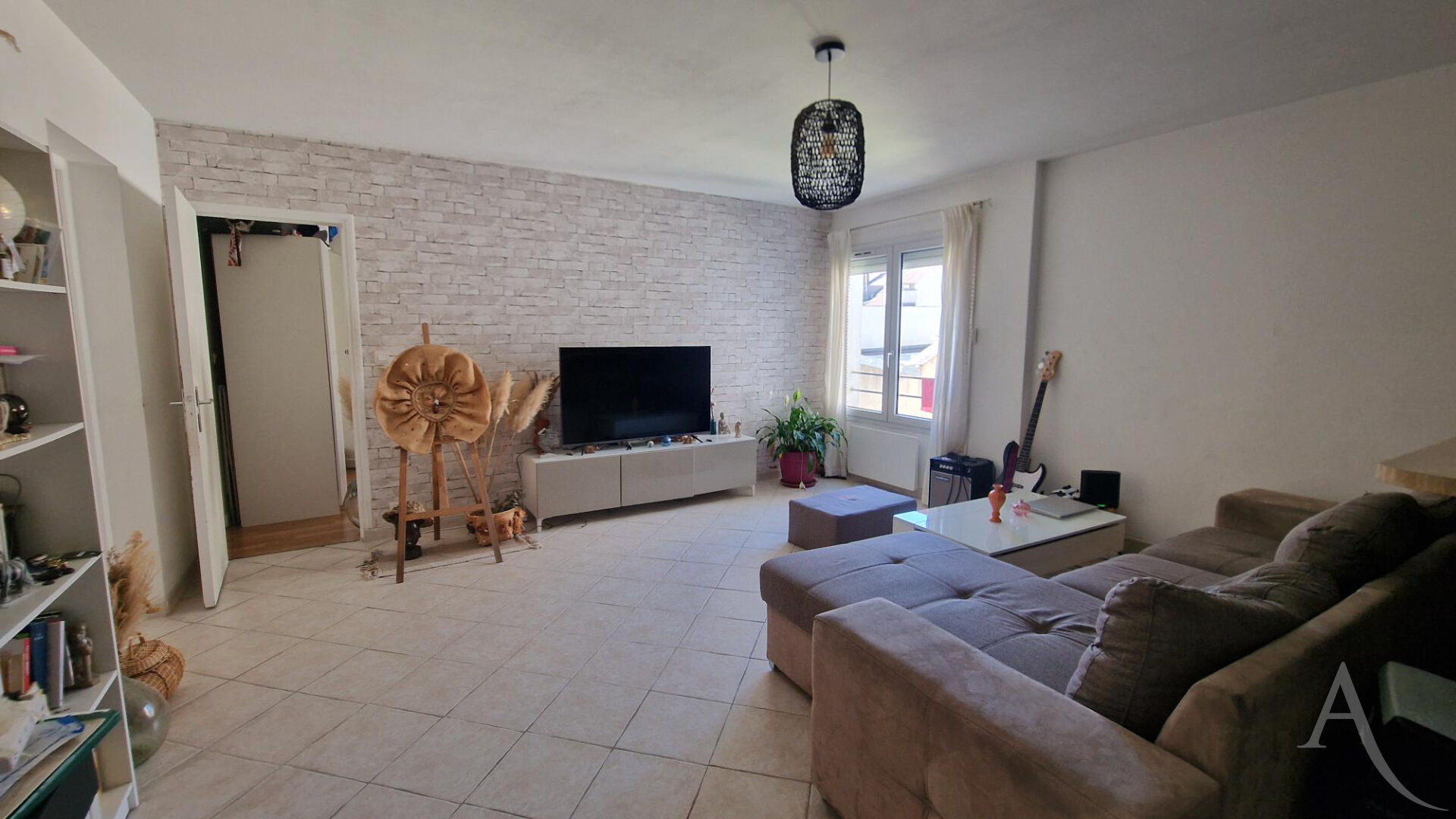 Vente appartement 2 pièces, 48.93m², Mantes-la-Jolie - 130 000 €
