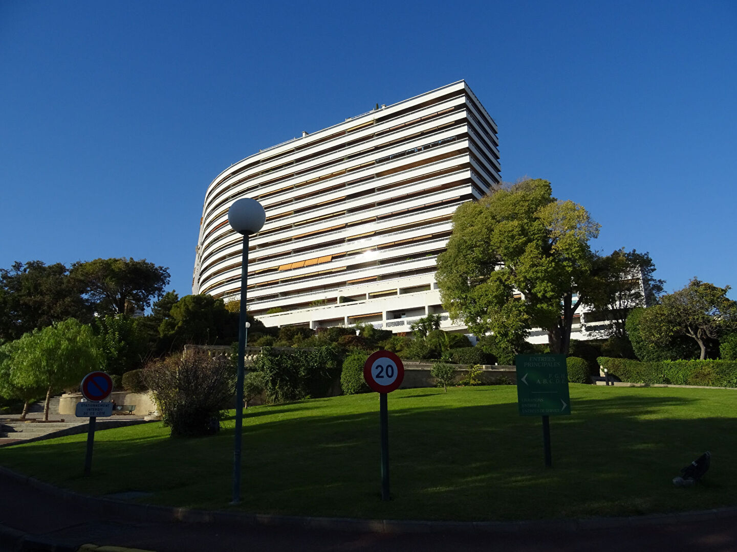 Appartement MARSEILLE (13008) 1 pièce 15.00 m²