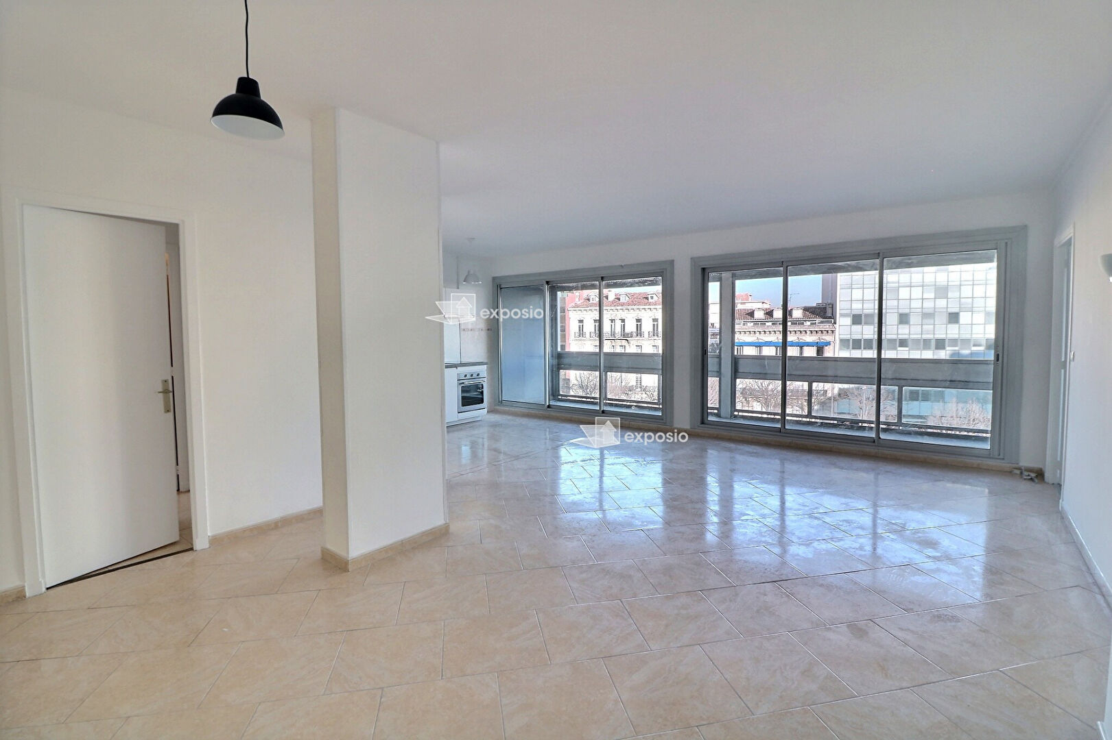 Appartement MARSEILLE (13008) 2 pièces 70.00 m²