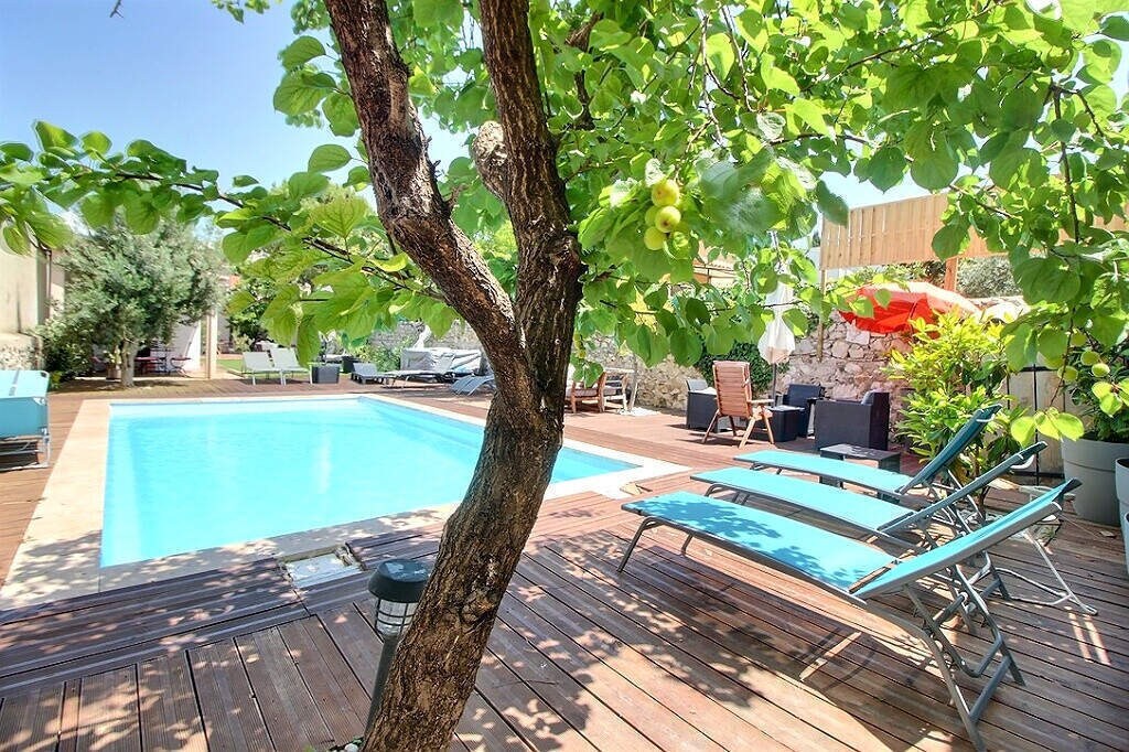 Maison Marseille (13010) 9 pièces 210.00 m²