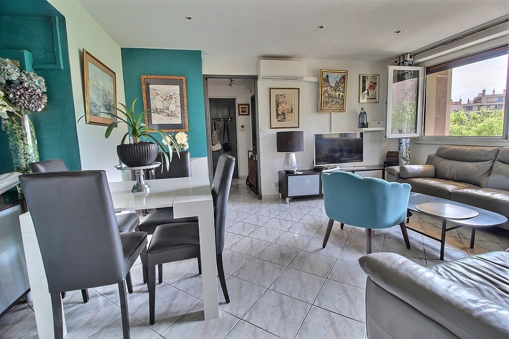 Appartement MARSEILLE (13002) 3 pièces 54.00 m²