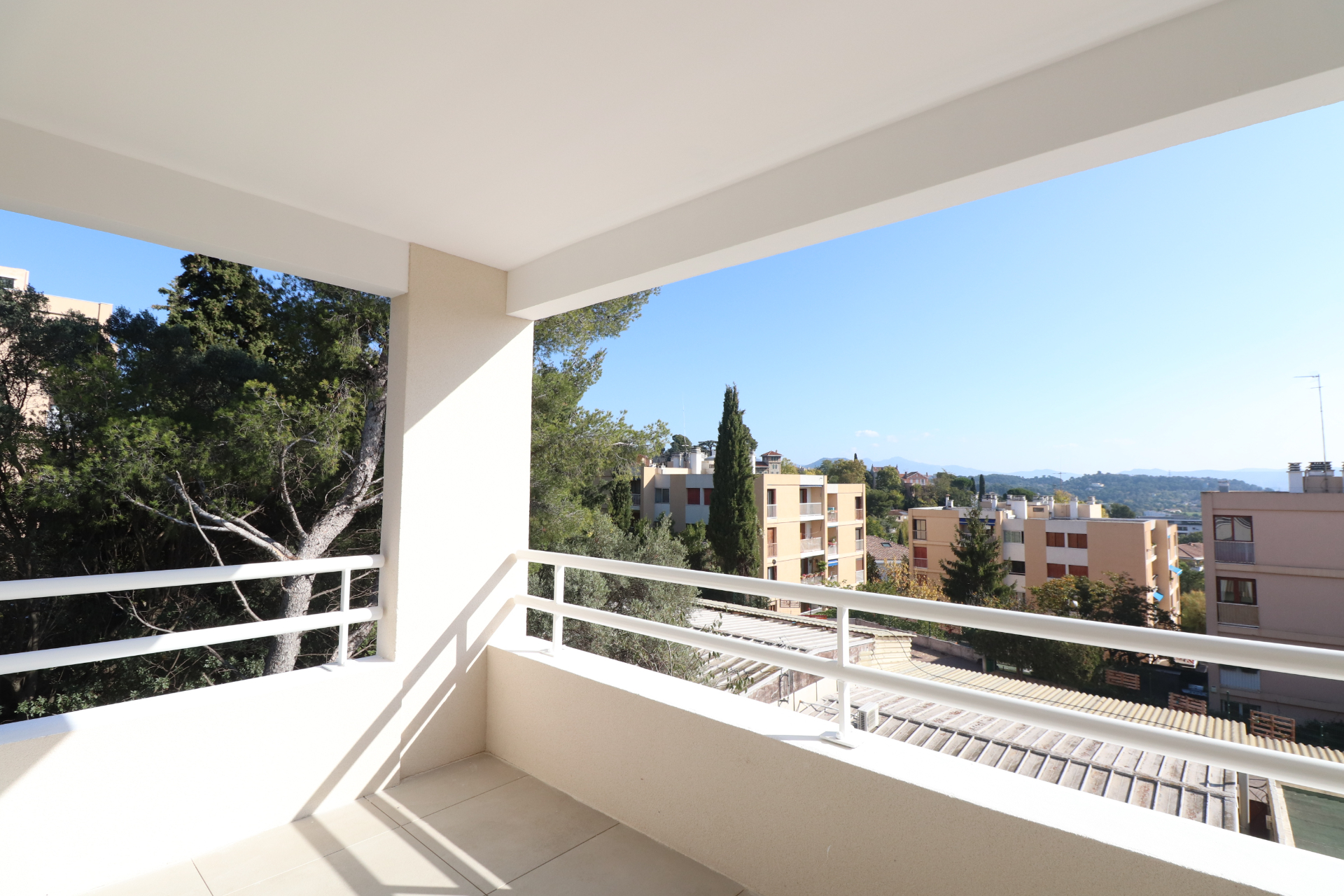 Appartement MARSEILLE (13012) 3 pièces 71.00 m²
