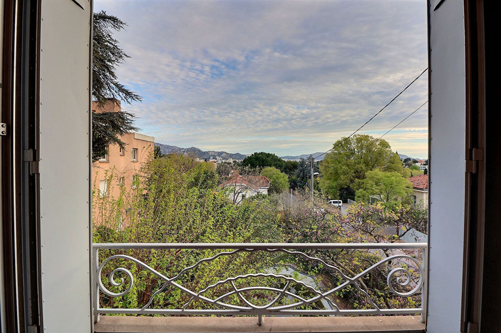 Appartement MARSEILLE (13012) 4 pièces 100.00 m²