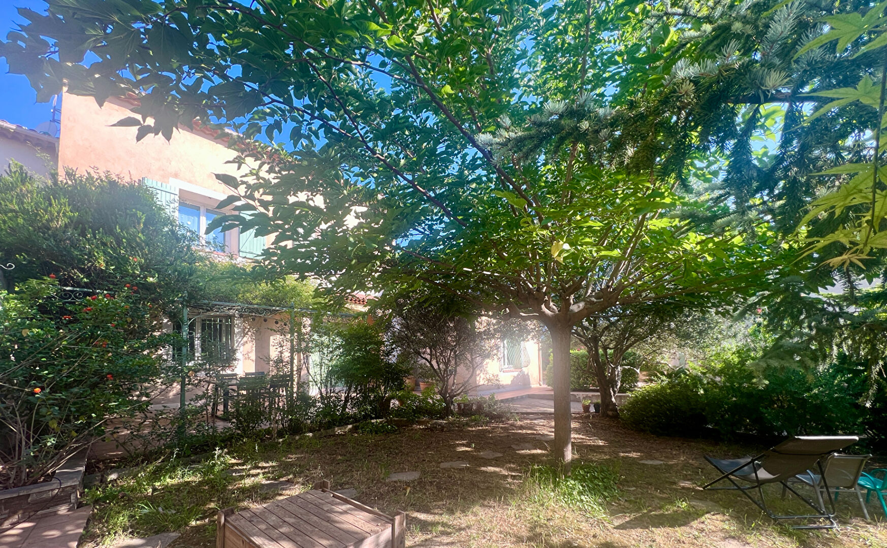 Maison MARSEILLE (13011) 6 pièces 170.00 m²