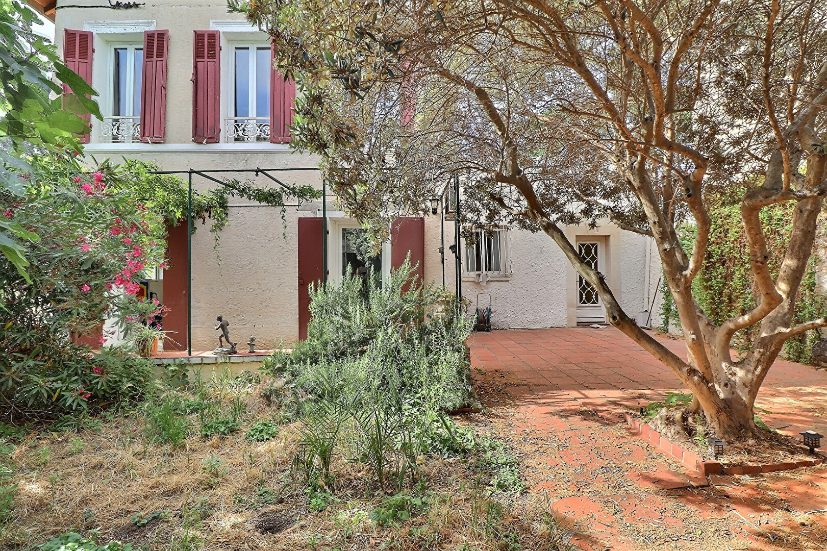 Maison MARSEILLE (13004) 5 pièces 87.00 m²