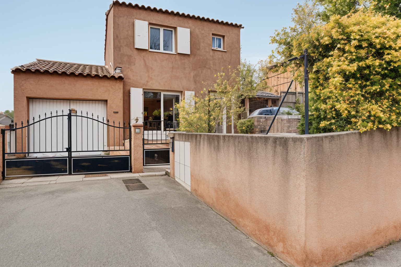 Maison MARSEILLE (13011) 4 pièces 80.00 m²