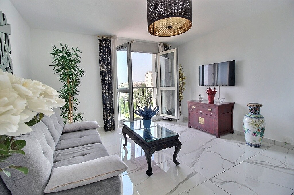 Appartement MARSEILLE (13011) 3 pièces 56.00 m²