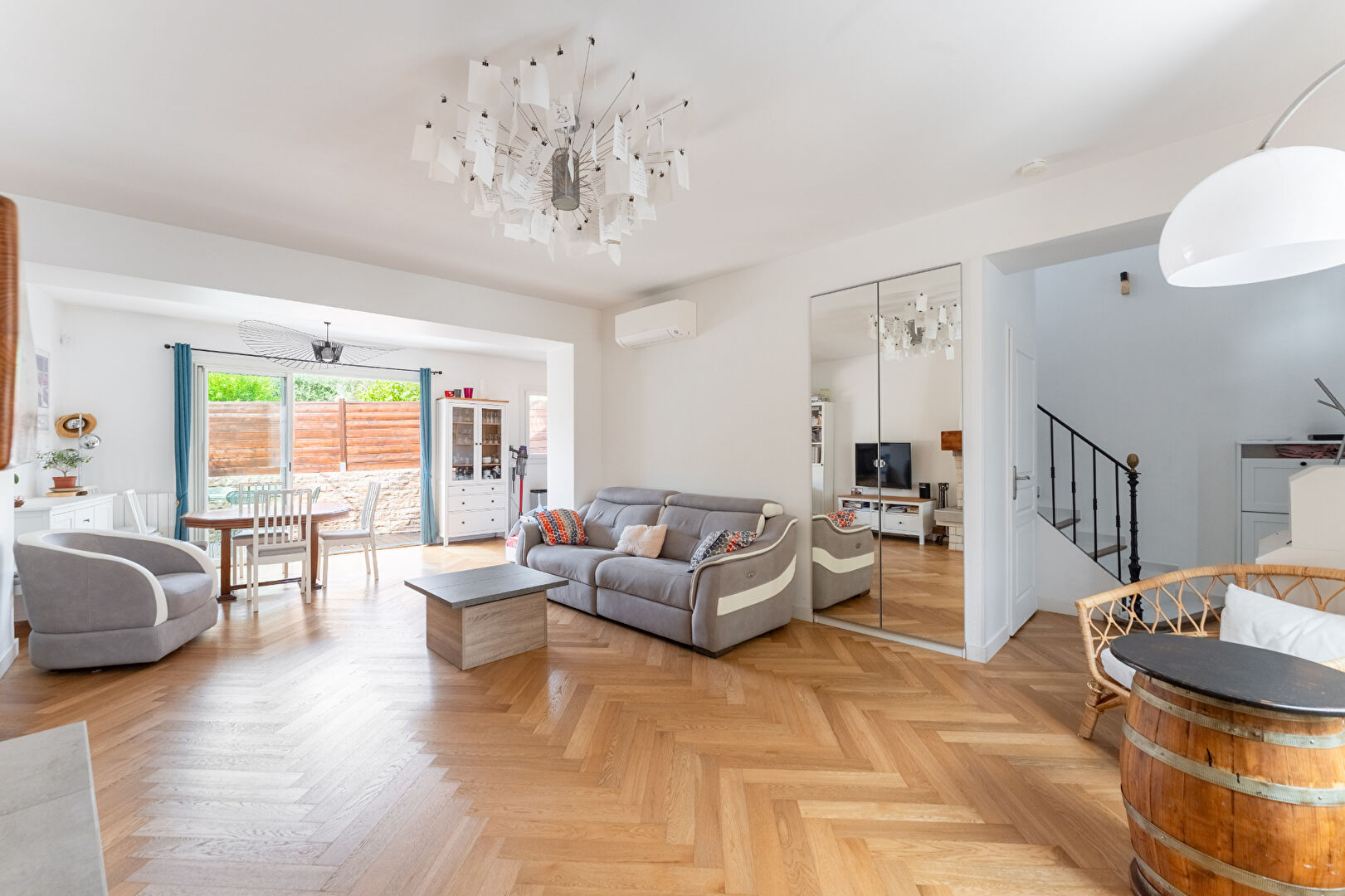 Maison MARSEILLE (13012) 4 pièces 100.00 m²
