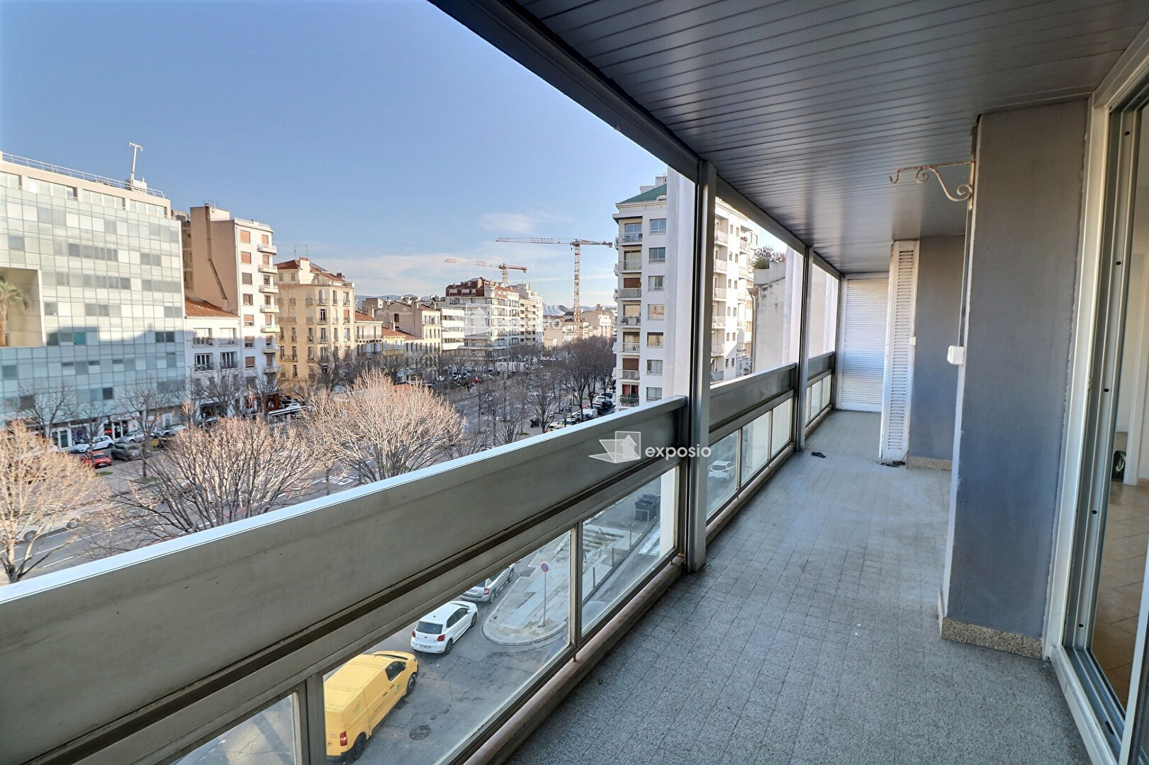 Appartement MARSEILLE (13008) 2 pi&egrave;ces 70.00 m&sup2;