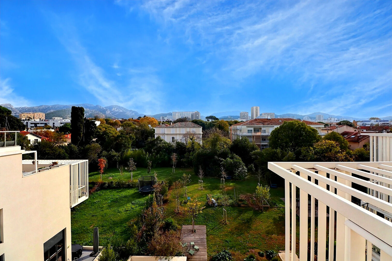 Appartement MARSEILLE (13009) 4 pièces 80.00 m²