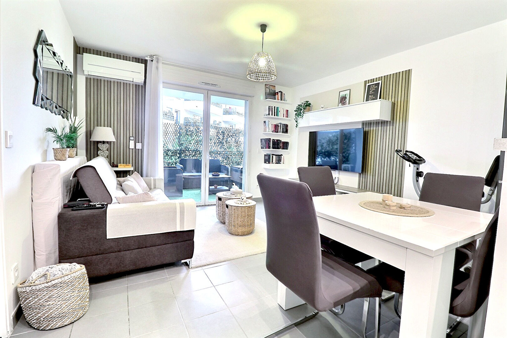 Appartement MARSEILLE (13011) 2 pi&egrave;ces 40.71 m&sup2;