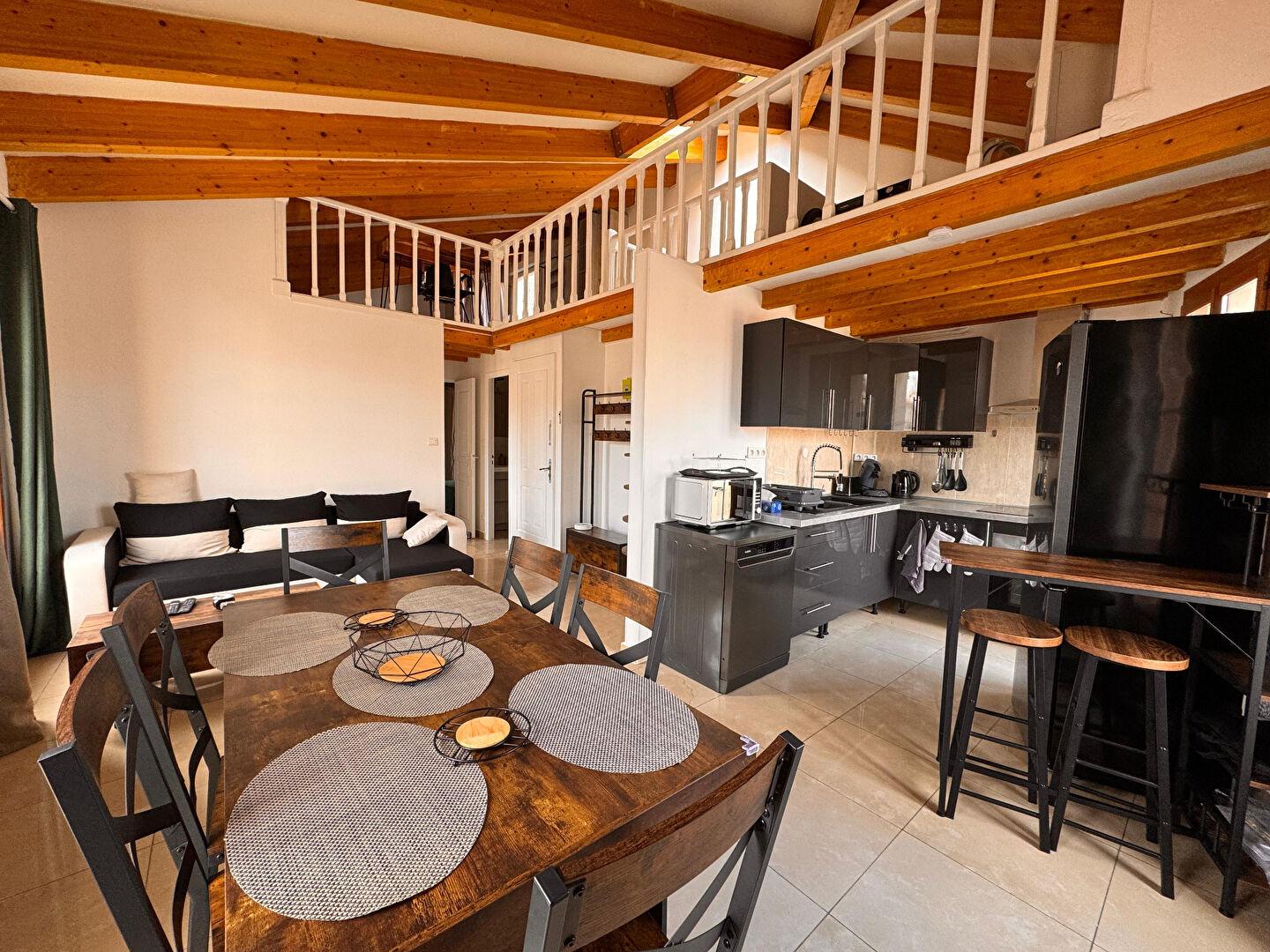 Appartement MARSEILLE (13007) 4 pièces 80.00 m²