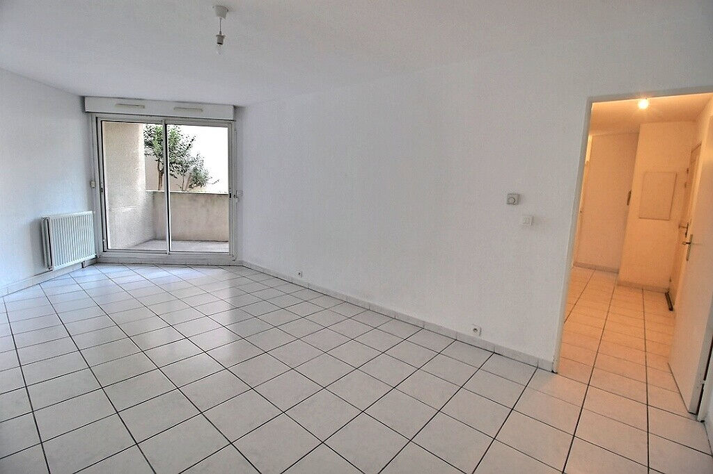 Appartement MARSEILLE (13008) 3 pièces 57.56 m²