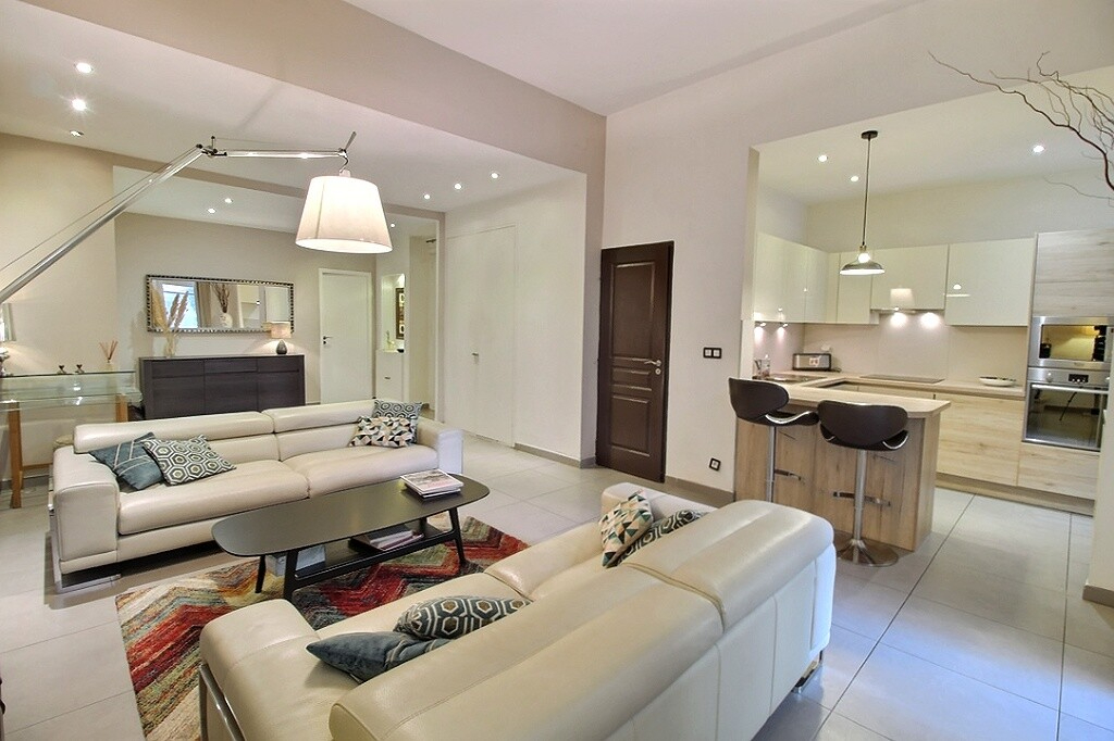 Appartement MARSEILLE (13008) 4 pièces 74.00 m²