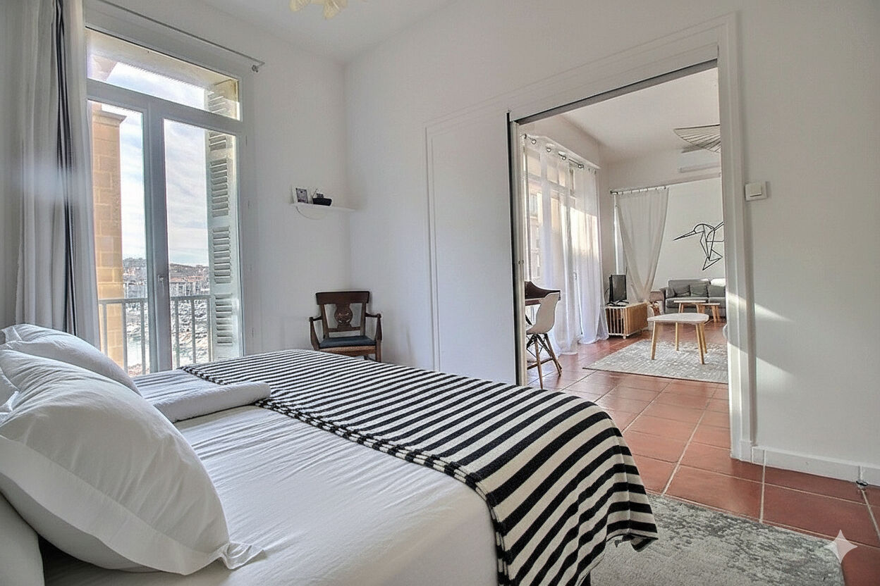 Appartement MARSEILLE (13002) 4 pi&egrave;ces 87.00 m&sup2;