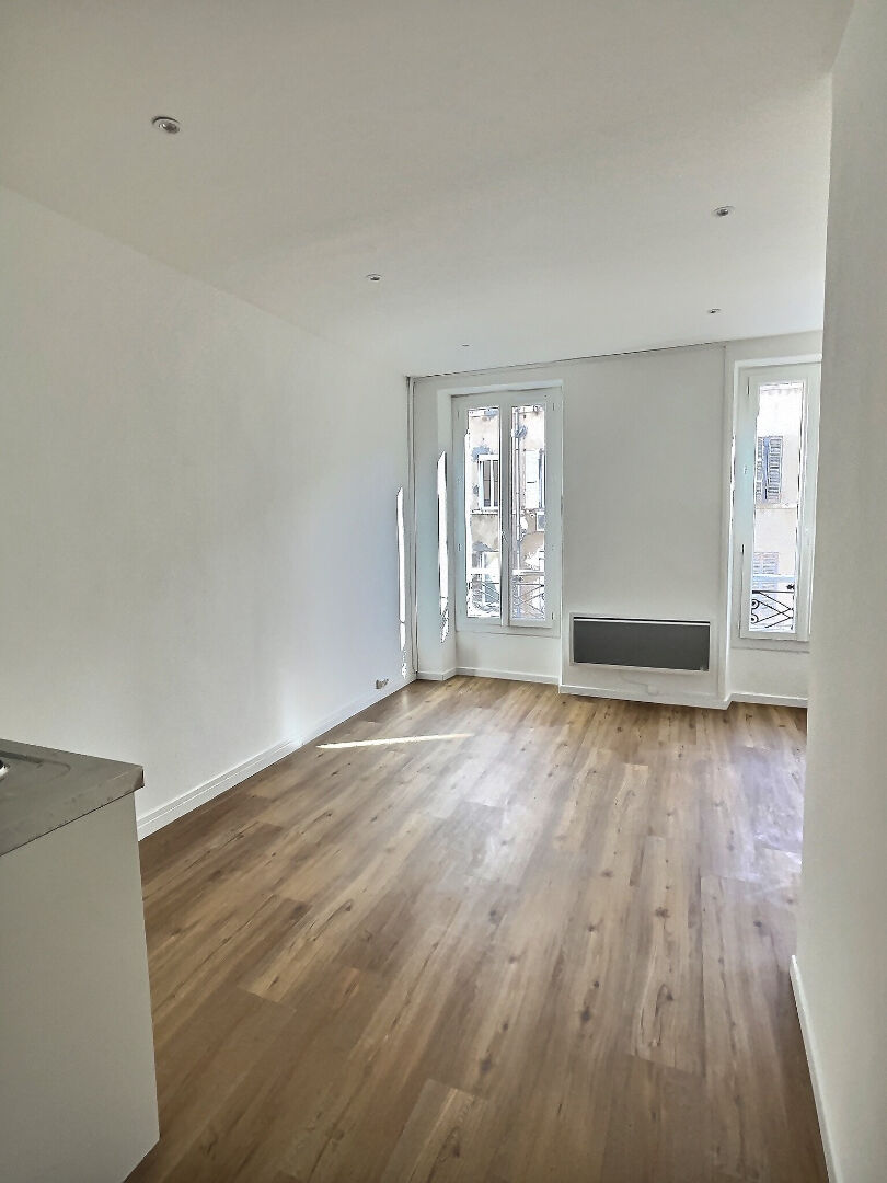 Appartement MARSEILLE (13006) 2 pi&egrave;ces 31.15 m&sup2;