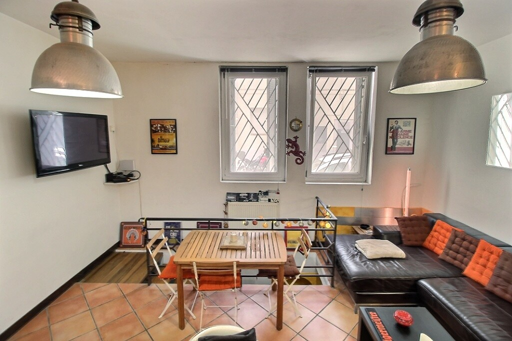 Appartement MARSEILLE (13006) 4 pi&egrave;ces 78.00 m&sup2;