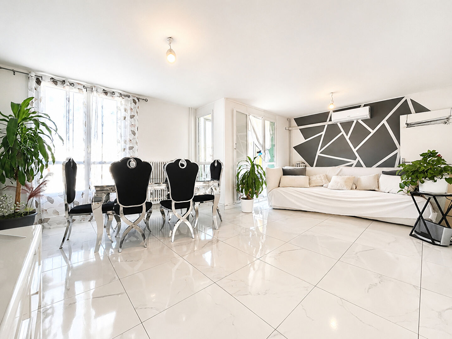 Appartement MARSEILLE (13015) 4 pi&egrave;ces 84.10 m&sup2;