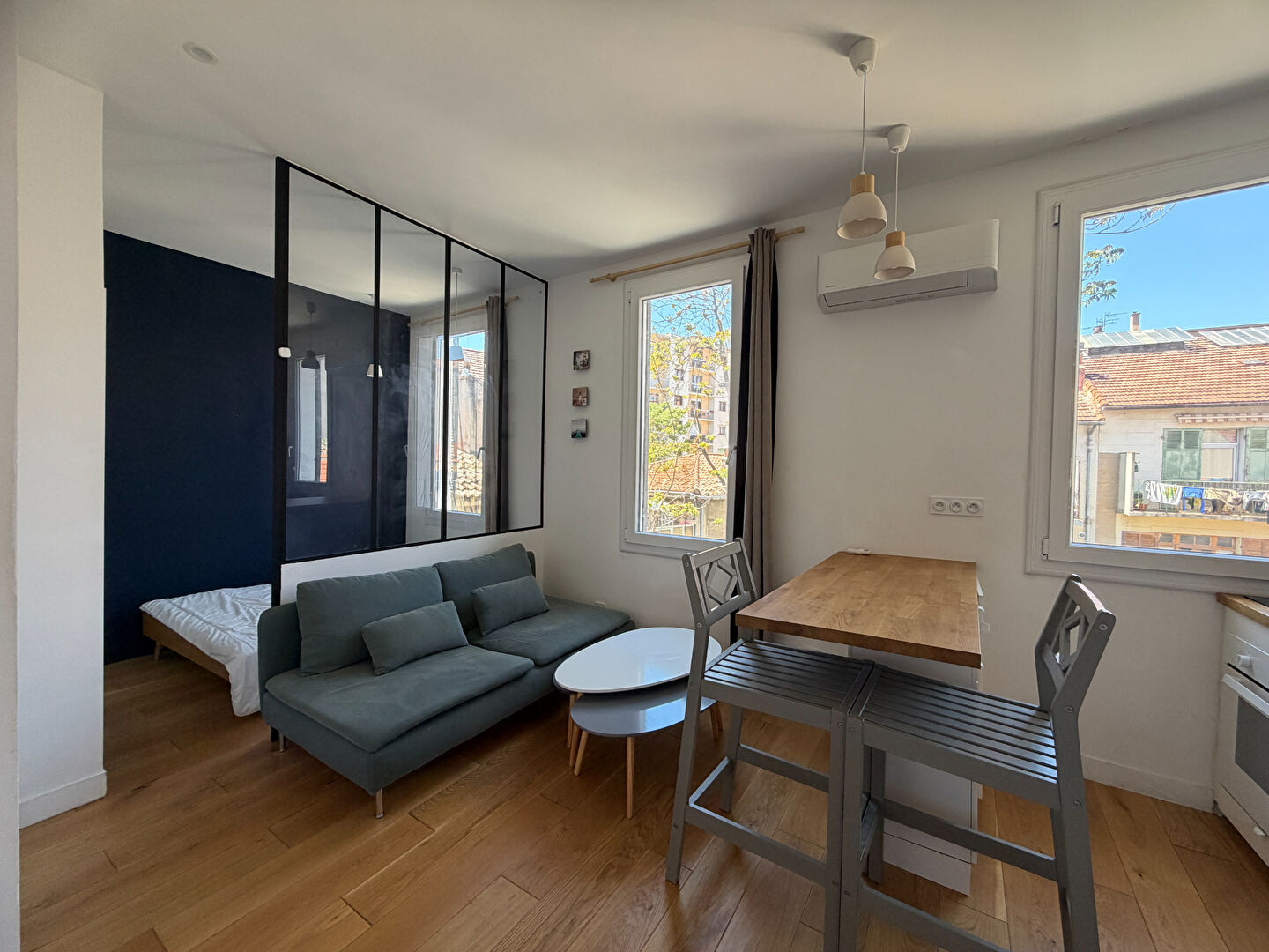 Appartement MARSEILLE (13005) 1 pi&egrave;ce 21.00 m&sup2;