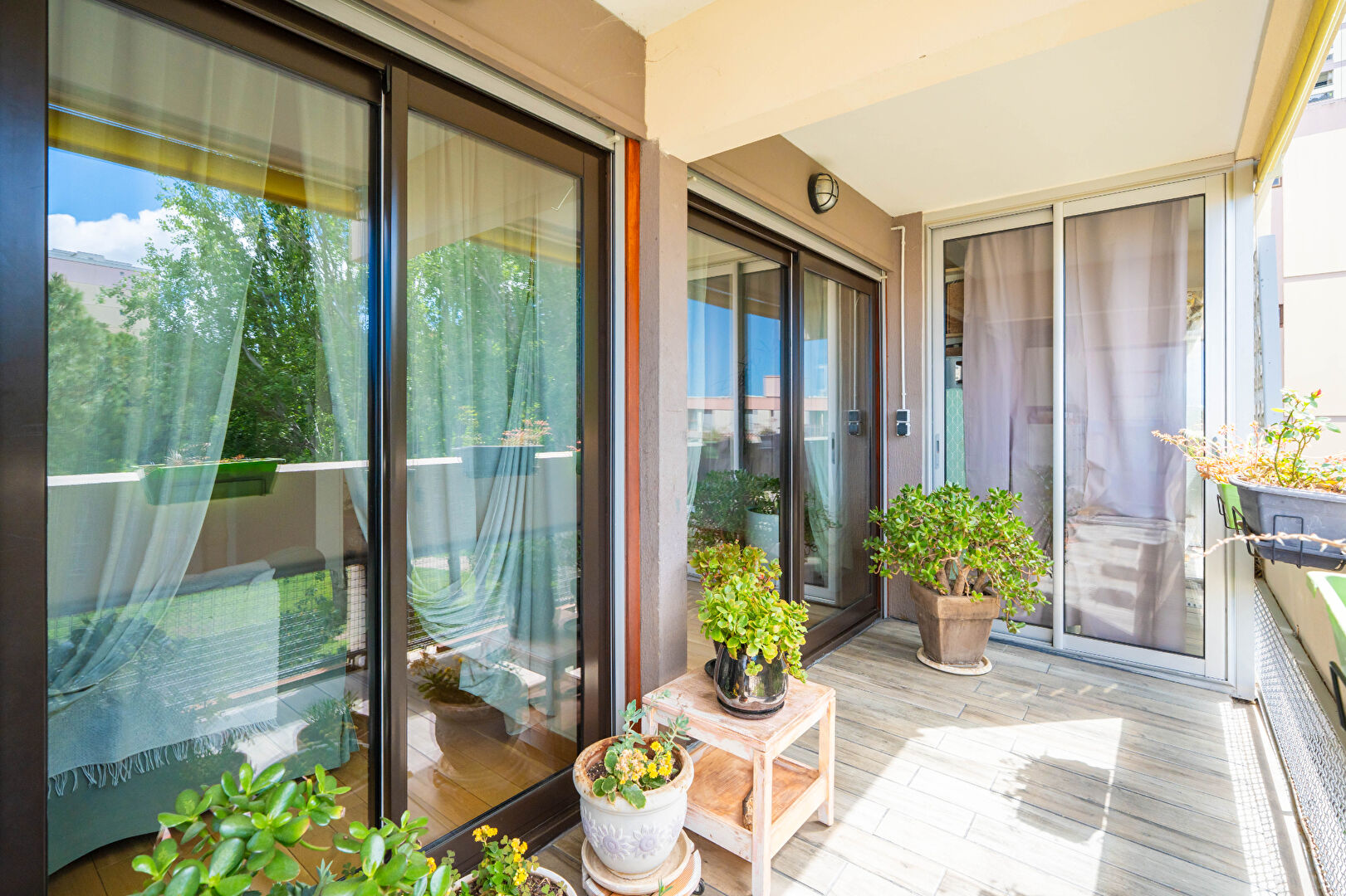 Appartement MARSEILLE (13012) 6 pi&egrave;ces 105.00 m&sup2;