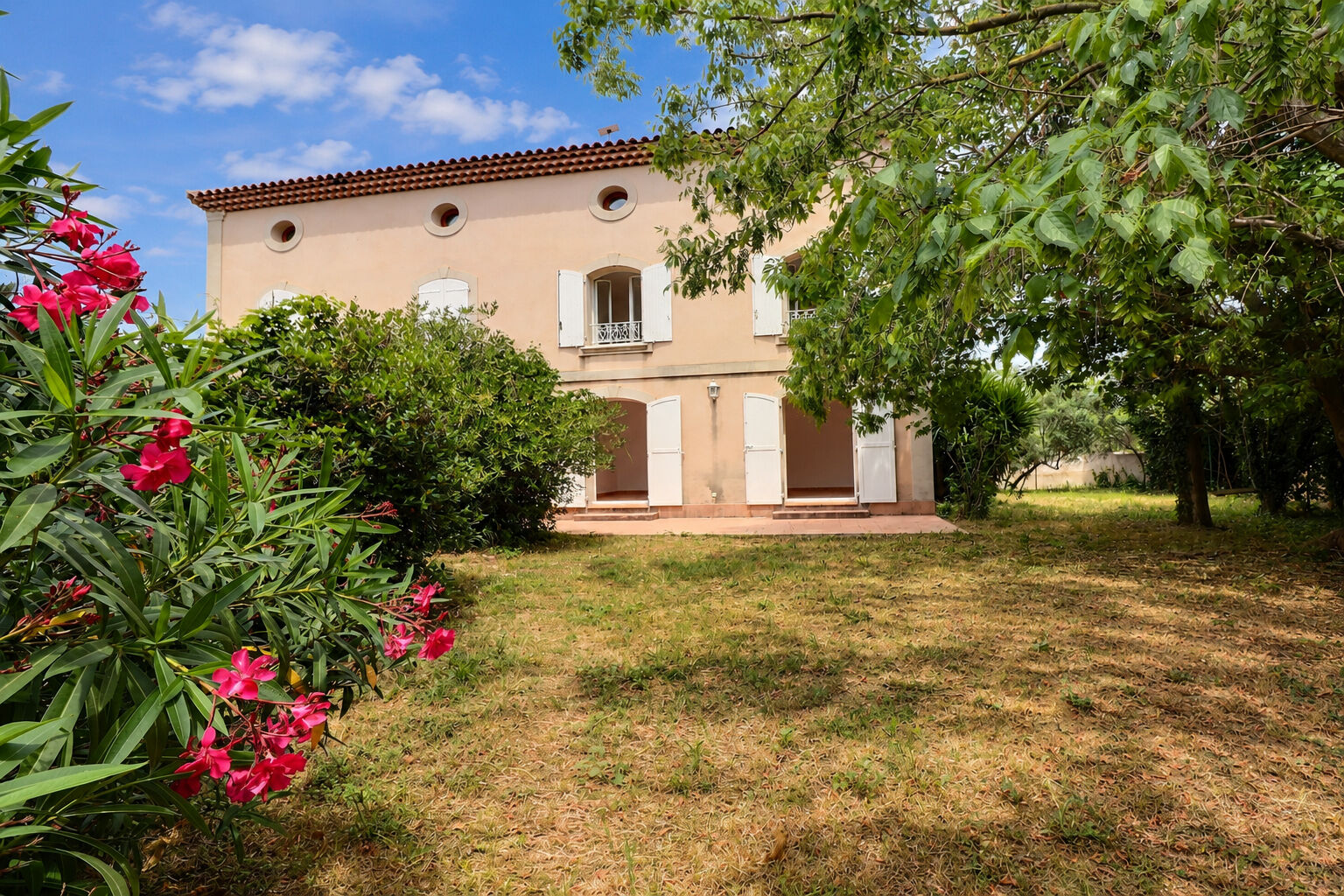 Maison MARSEILLE (13012) 5 pi&egrave;ces 159.00 m&sup2;